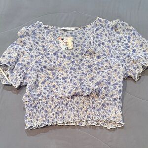 Timing Floral Smocked Crop Top - Lilac & White